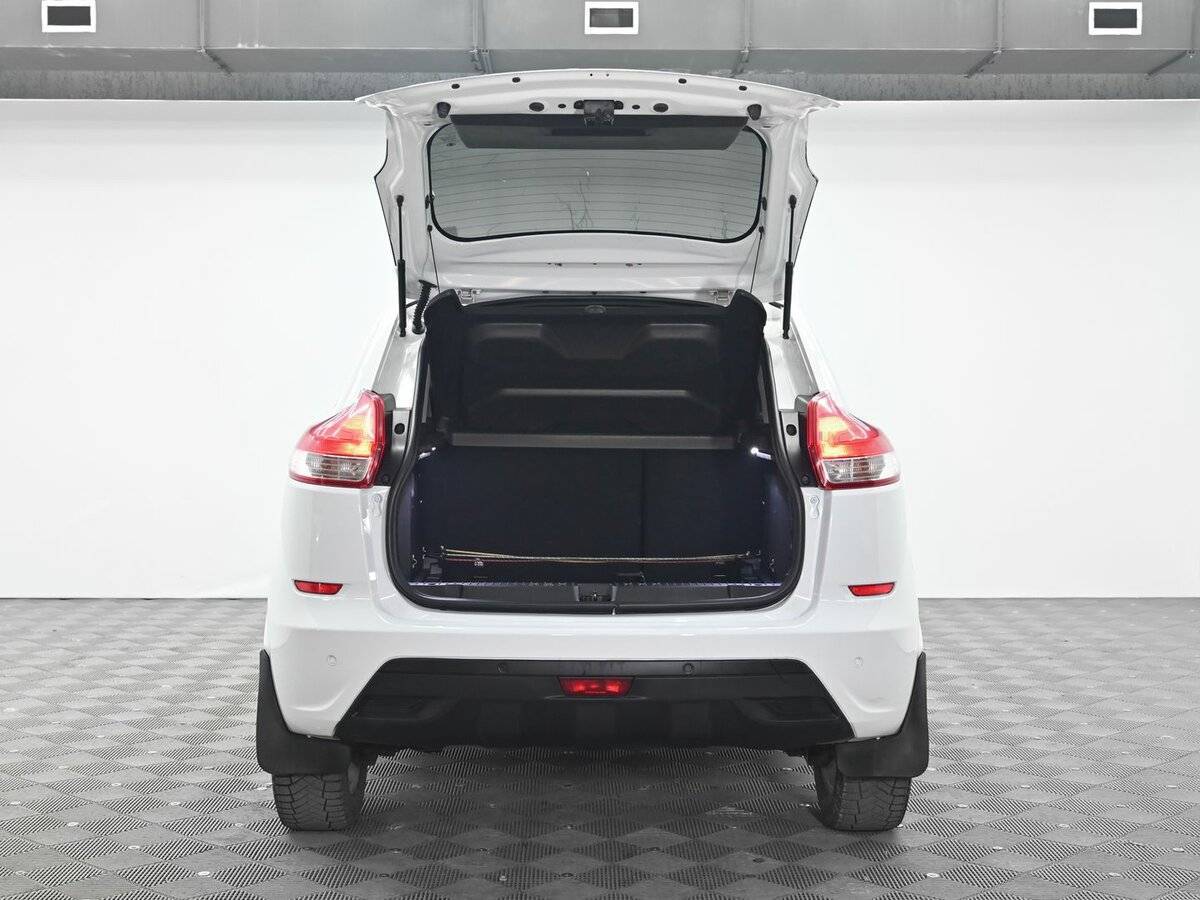 Купить Lada (ВАЗ) XRAY с пробегом. Фото: #4