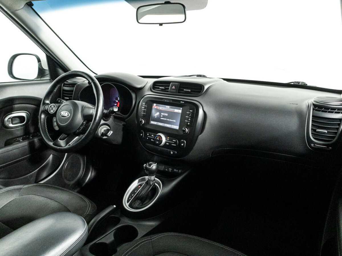 Купить Kia Soul с пробегом. Фото: #8
