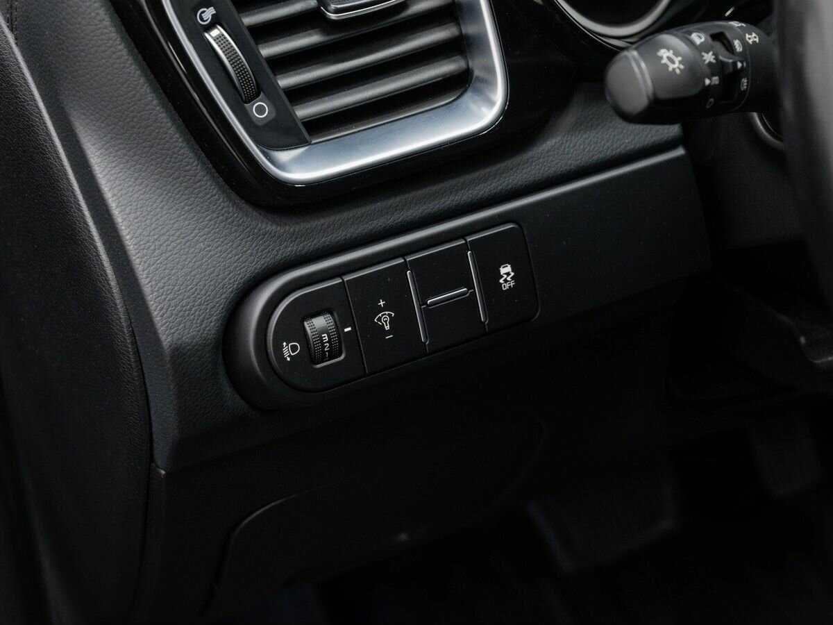 Купить Kia Ceed с пробегом. Фото: #16