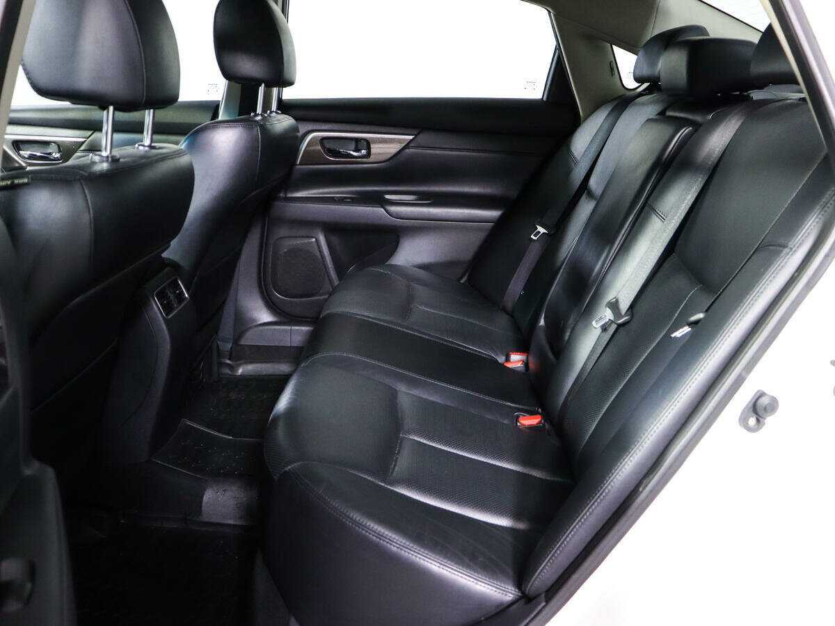 Купить Nissan Teana с пробегом. Фото: #7