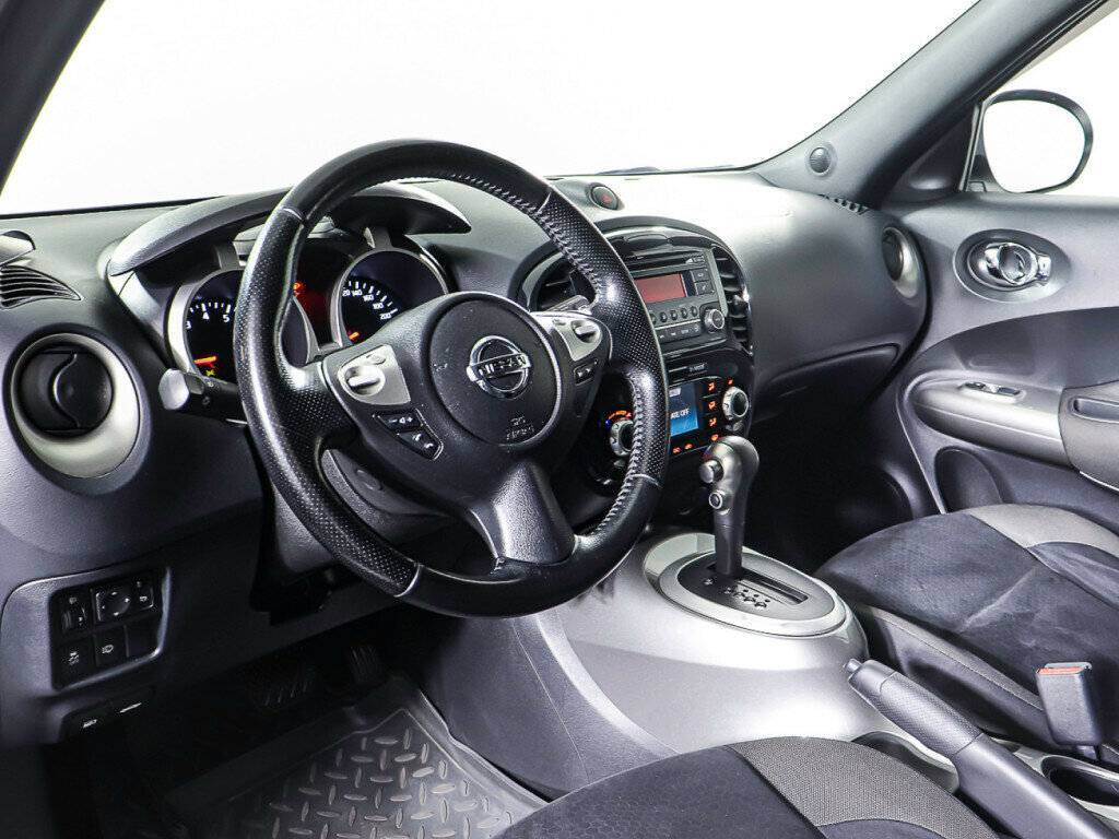 Купить Nissan Juke с пробегом. Фото: #13