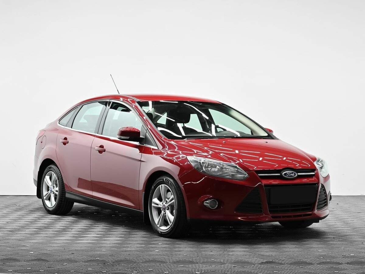 Купить Ford Focus с пробегом. Фото: #2