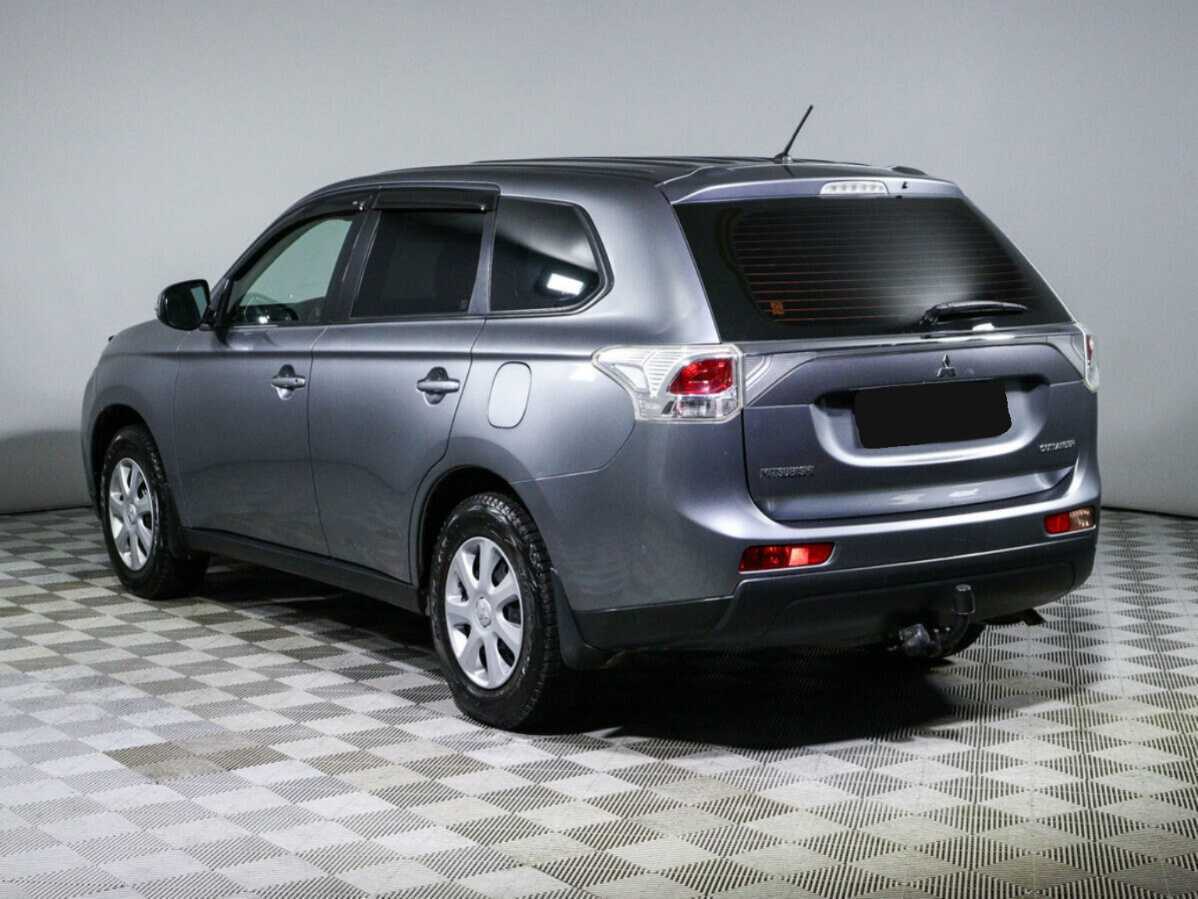 Купить Mitsubishi Outlander с пробегом. Фото: #6