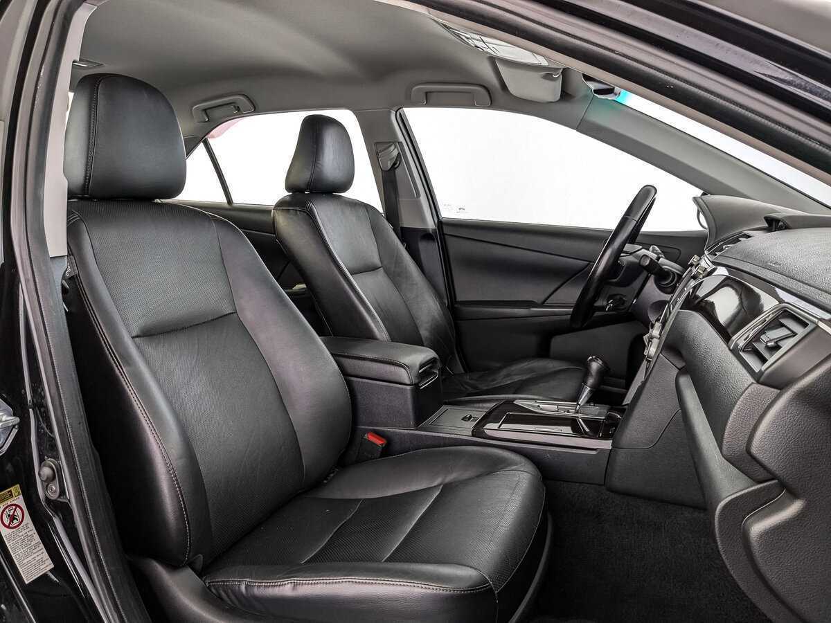 Купить Toyota Camry с пробегом. Фото: #19
