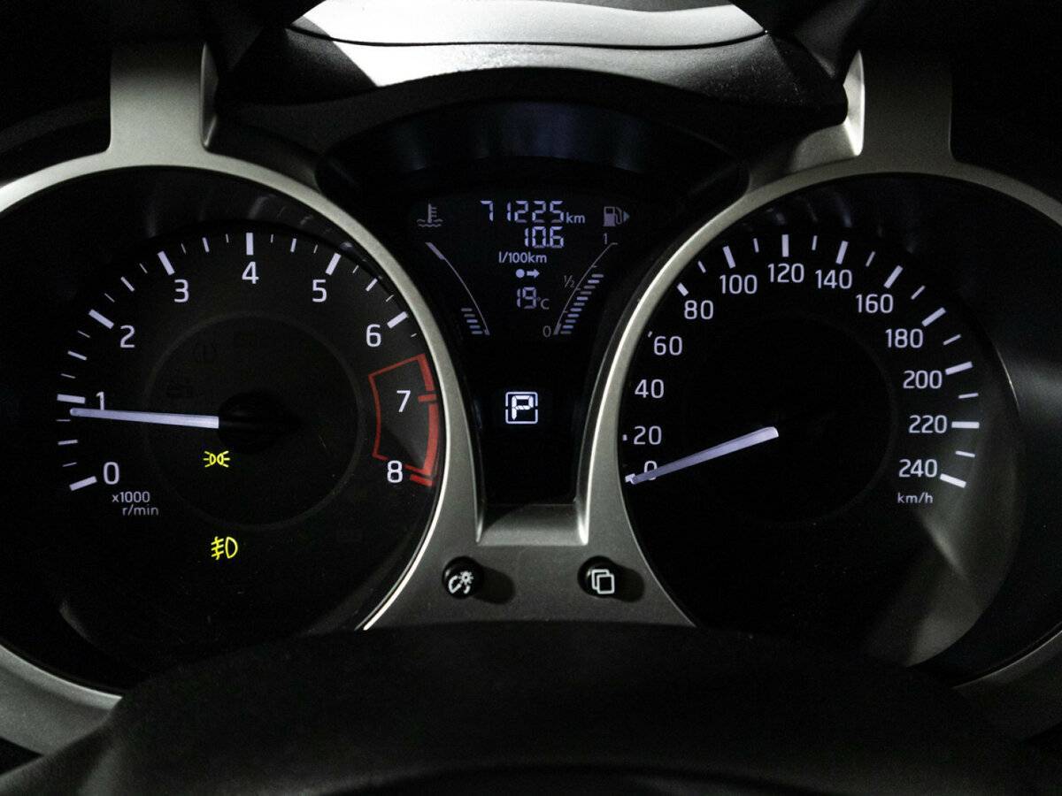 Купить Nissan Juke с пробегом. Фото: #11