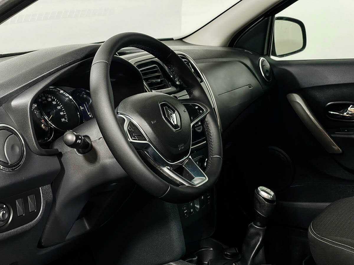 Купить Renault Logan с пробегом. Фото: #12