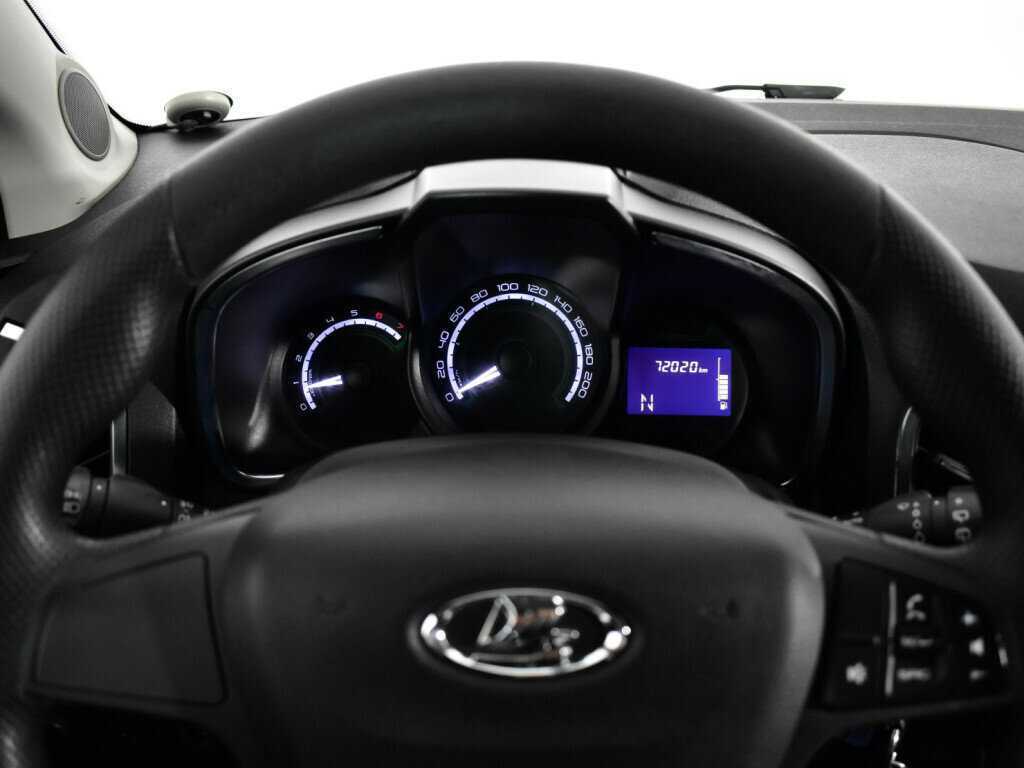 Купить Lada (ВАЗ) XRAY с пробегом. Фото: #10