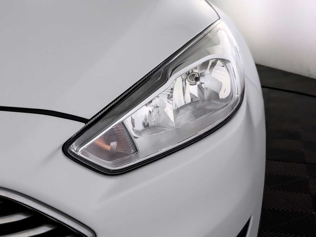 Купить Ford Focus с пробегом. Фото: #16