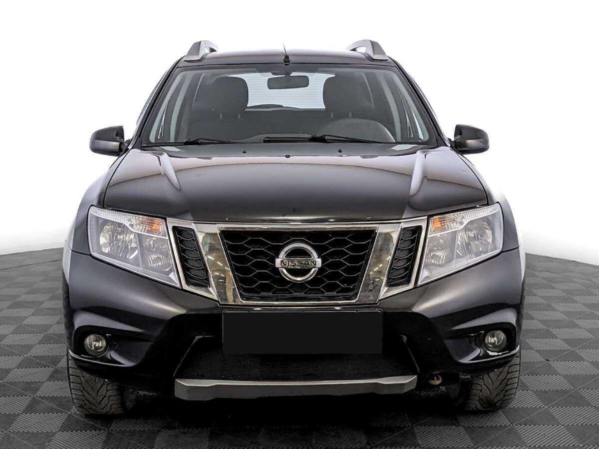 Купить Nissan Terrano с пробегом. Фото: #1