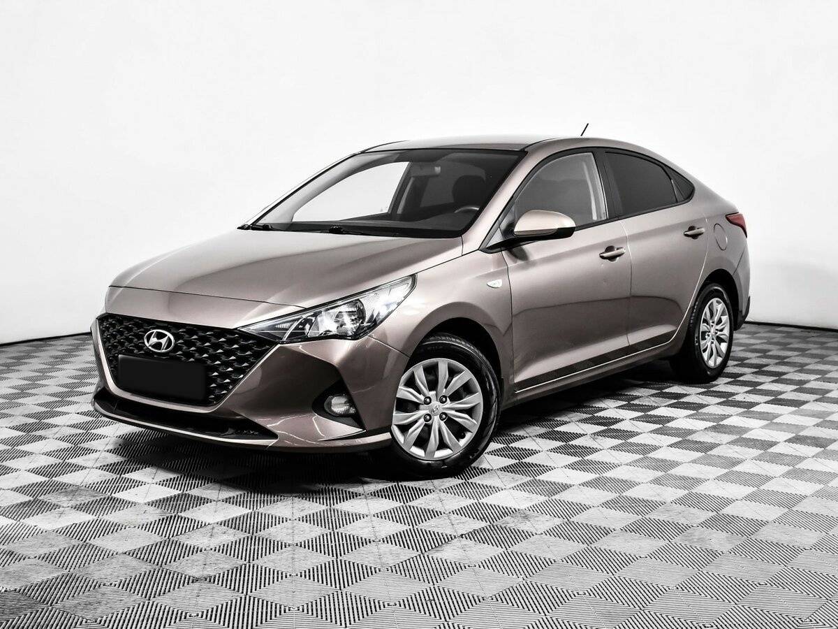 Купить Hyundai Solaris с пробегом. Фото: #0