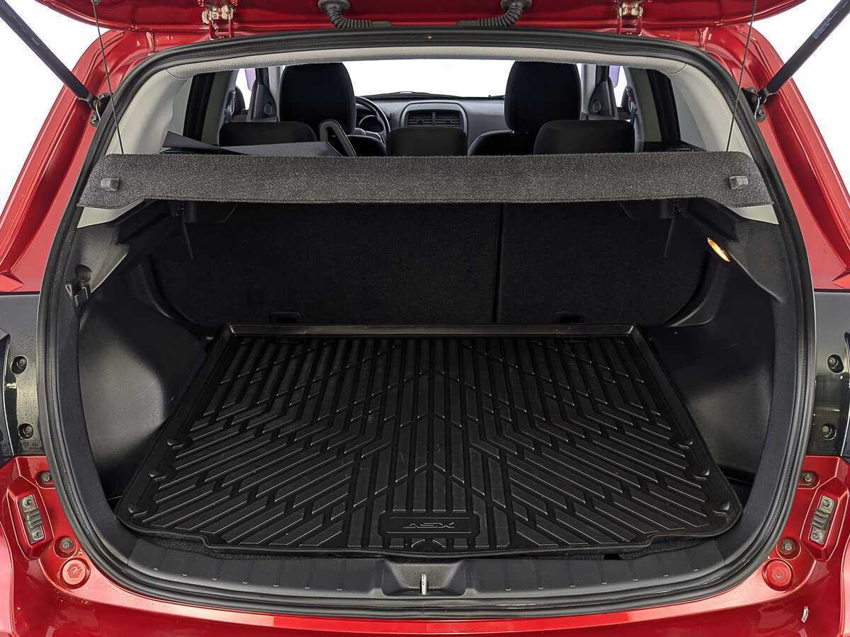 Купить Mitsubishi ASX с пробегом. Фото: #9