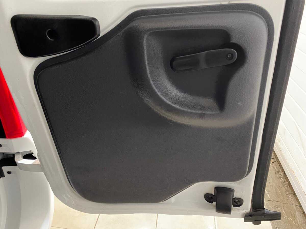 Купить Lada (ВАЗ) Largus с пробегом. Фото: #19