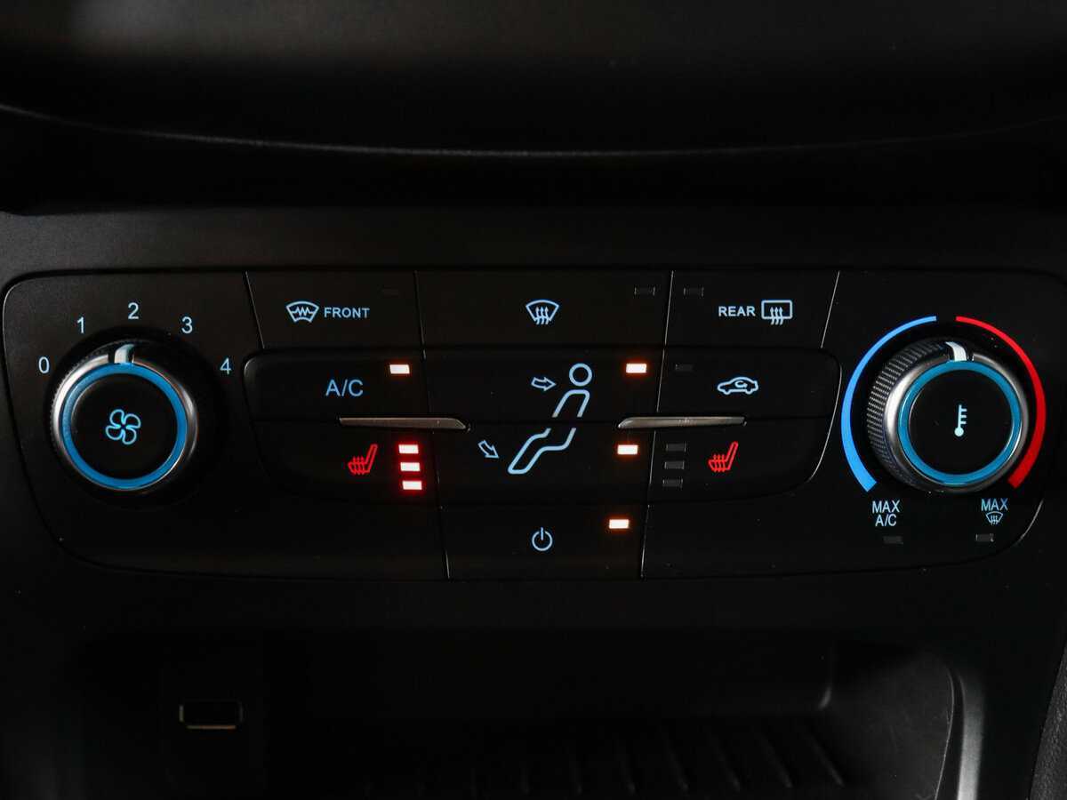 Купить Ford Focus с пробегом. Фото: #20