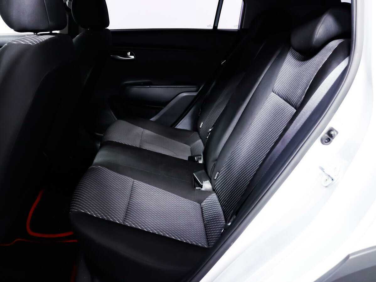 Купить Kia Rio с пробегом. Фото: #10