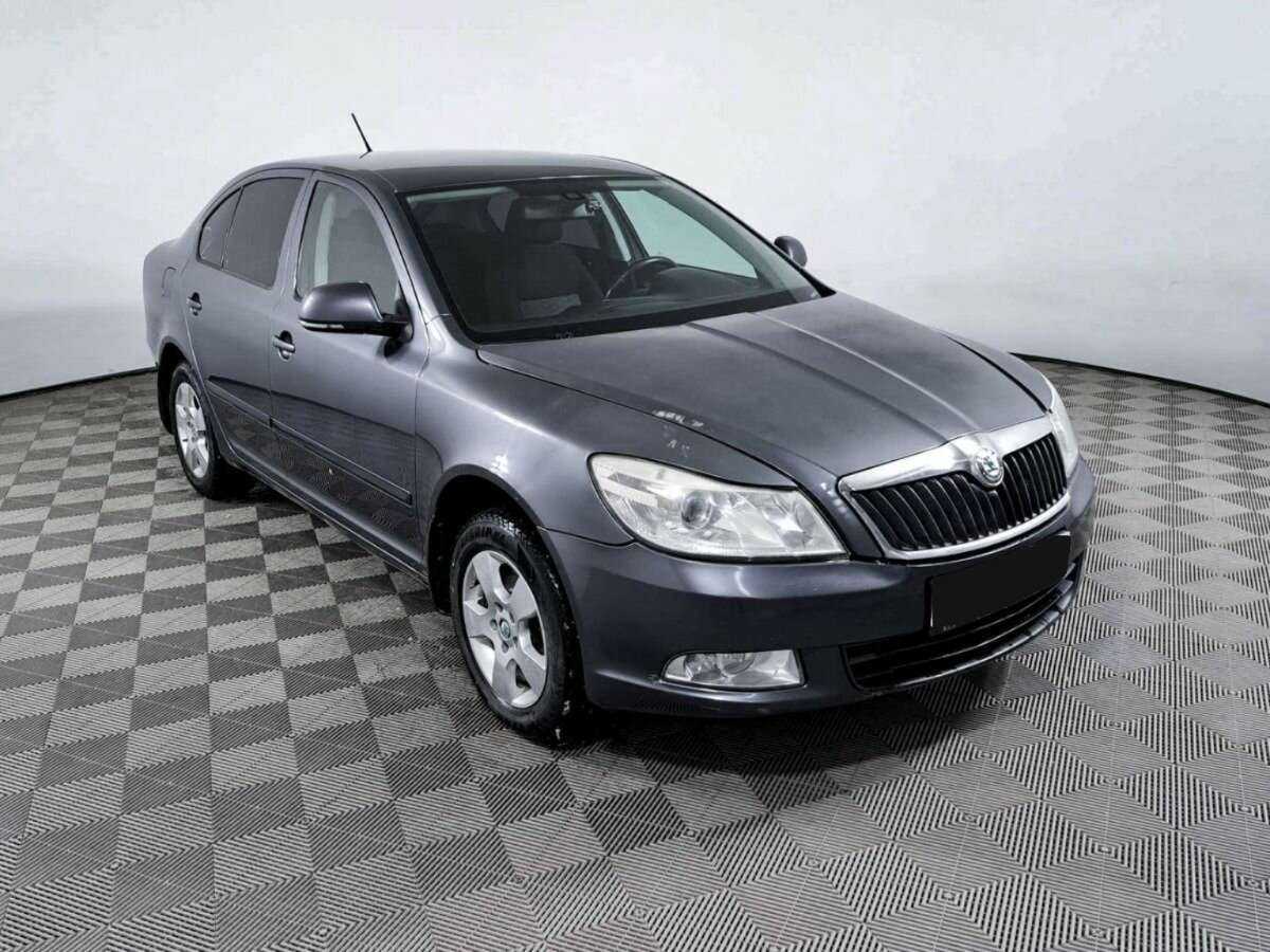 Купить Skoda Octavia с пробегом. Фото: #2