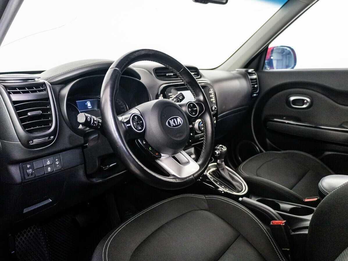 Купить Kia Soul с пробегом. Фото: #10