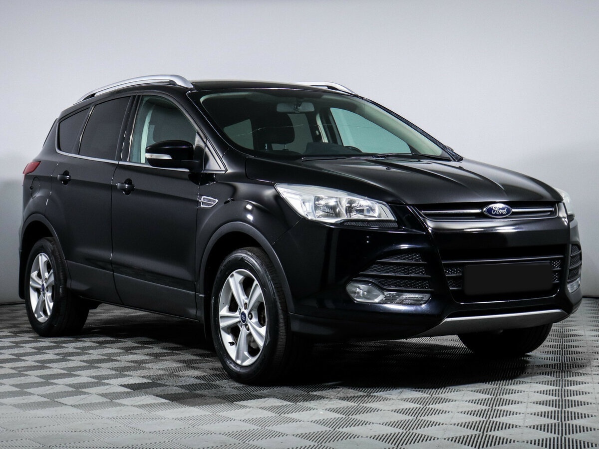 Купить Ford Kuga с пробегом. Фото: #2