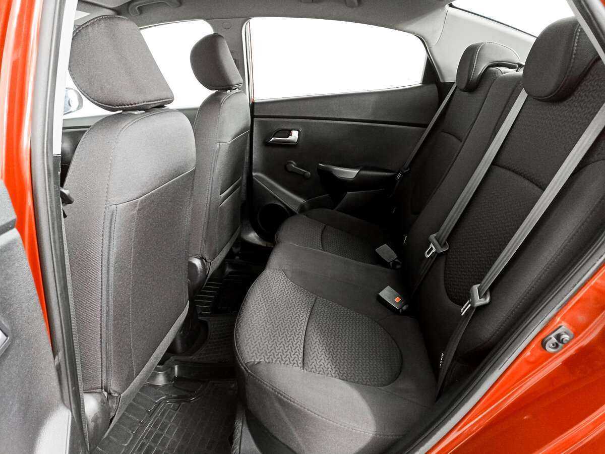 Купить Kia Rio с пробегом. Фото: #8