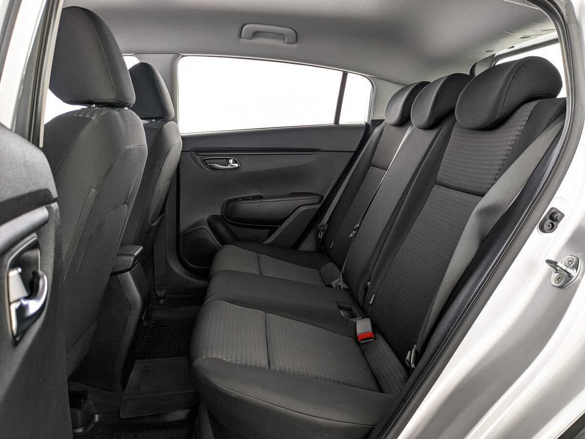 Купить Kia Rio с пробегом. Фото: #17