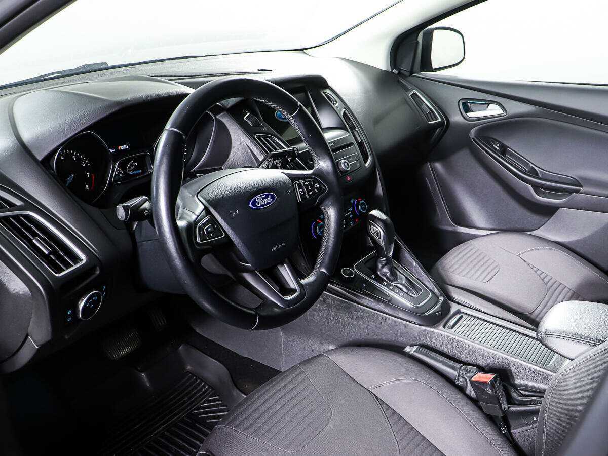 Купить Ford Focus с пробегом. Фото: #12