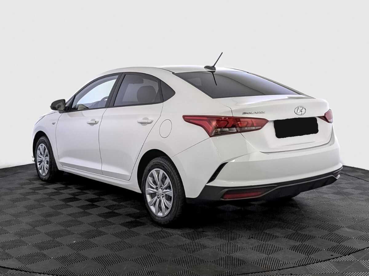 Купить Hyundai Solaris с пробегом. Фото: #6