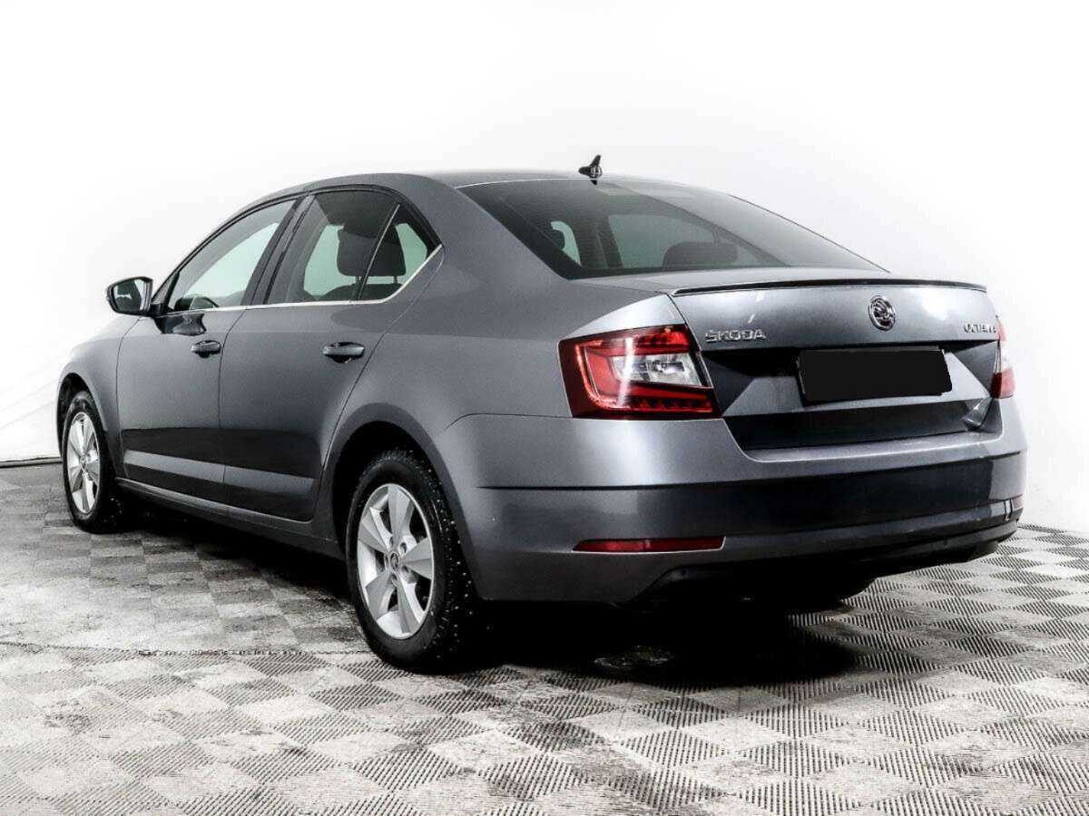 Купить Skoda Octavia с пробегом. Фото: #4
