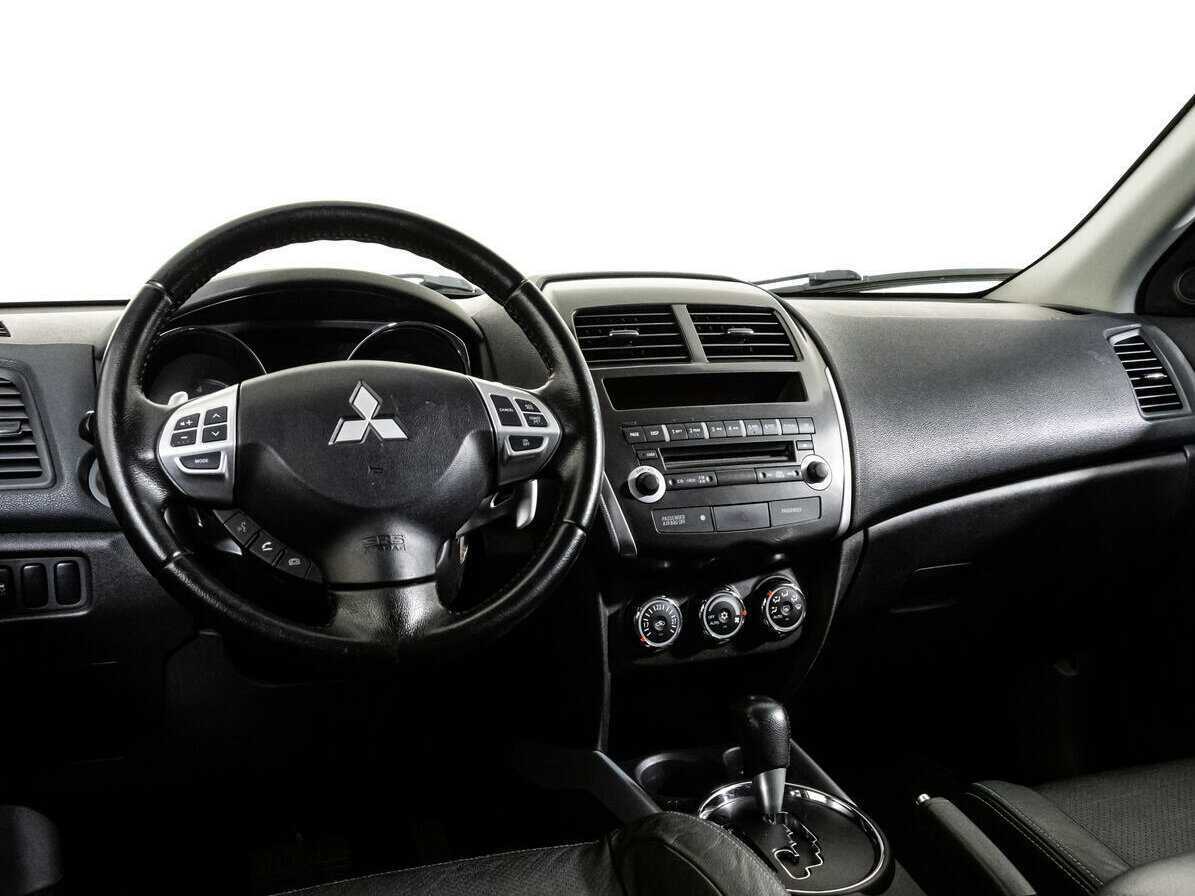 Купить Mitsubishi ASX с пробегом. Фото: #10