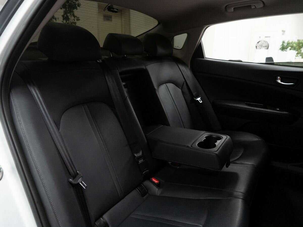 Купить Kia K5 с пробегом. Фото: #6