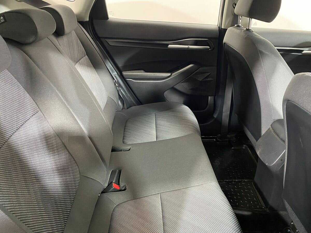 Купить Kia Seltos с пробегом. Фото: #10