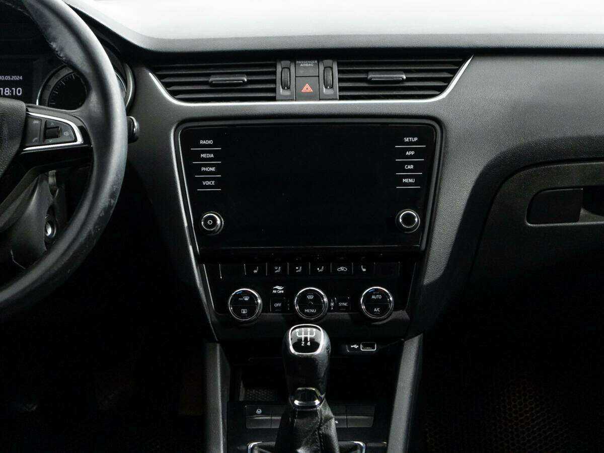 Купить Skoda Octavia с пробегом. Фото: #13