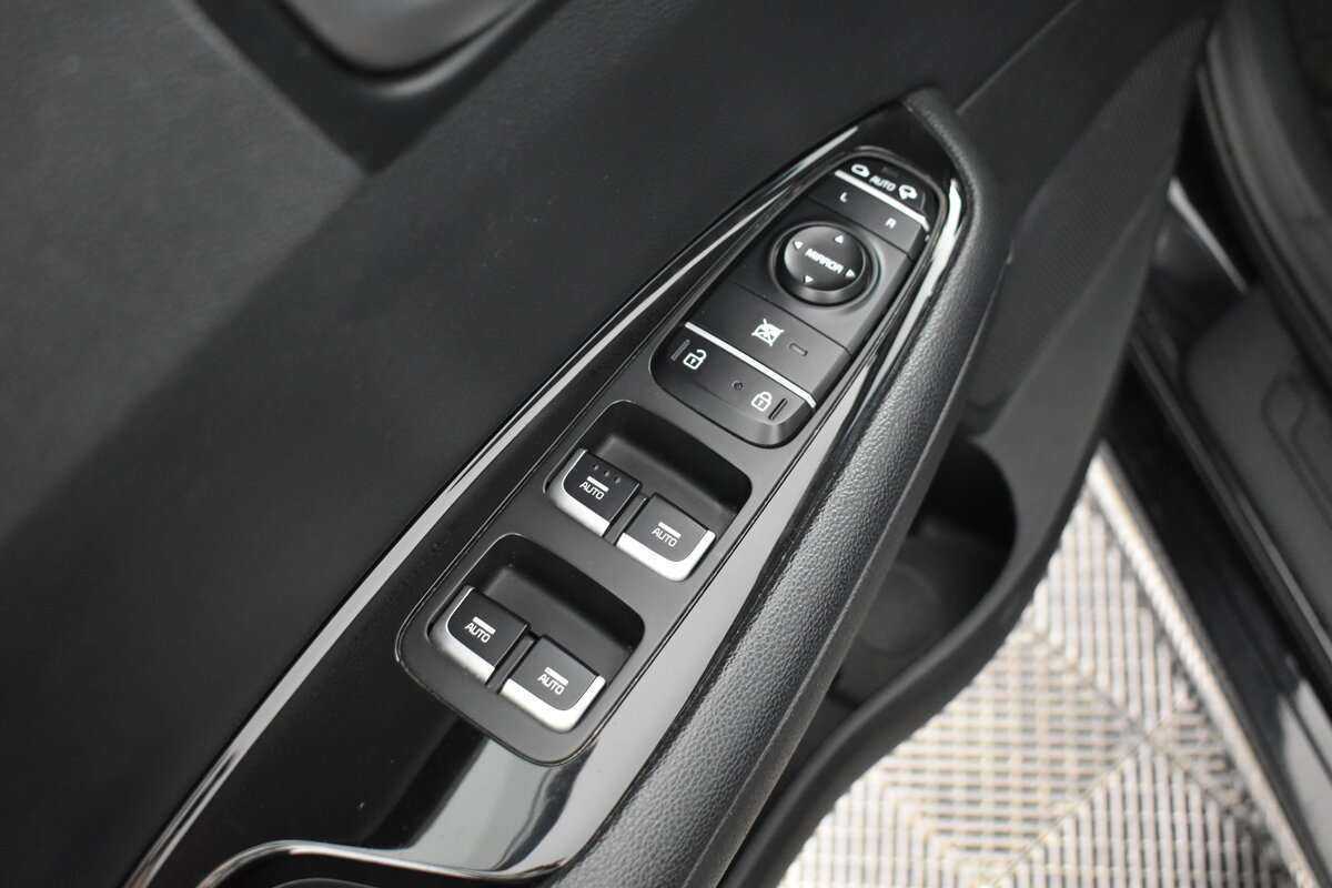 Купить Kia Optima с пробегом. Фото: #11