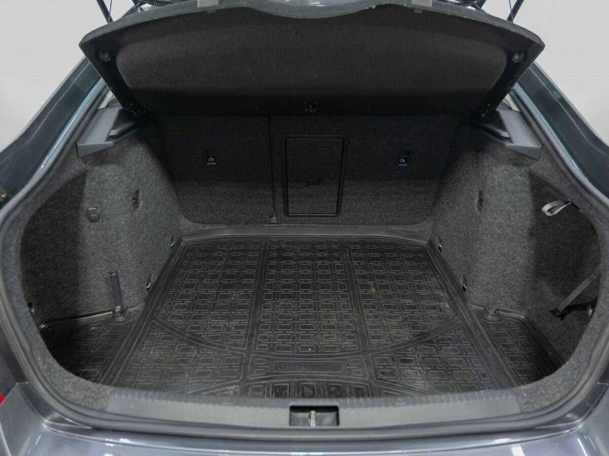 Купить Skoda Octavia с пробегом. Фото: #25