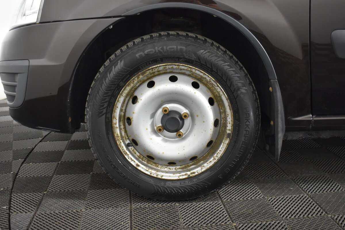 Купить Lada (ВАЗ) Largus с пробегом. Фото: #6