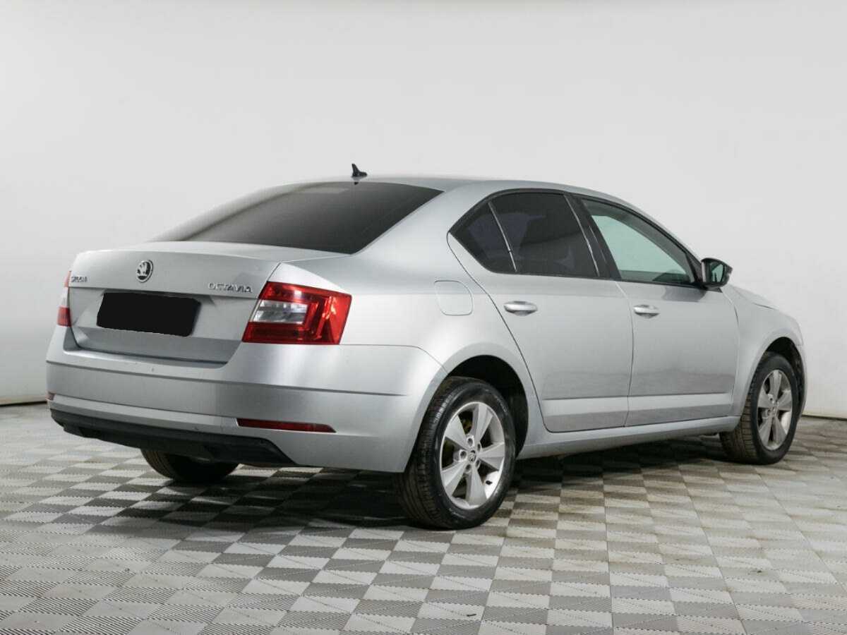 Купить Skoda Octavia с пробегом. Фото: #3
