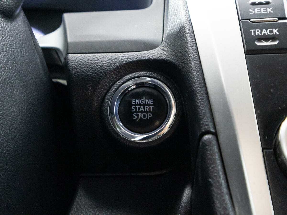 Купить Toyota Camry с пробегом. Фото: #17