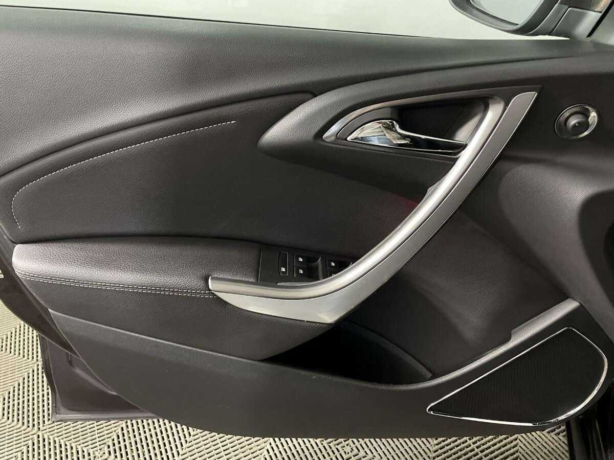 Купить Opel Astra с пробегом. Фото: #7