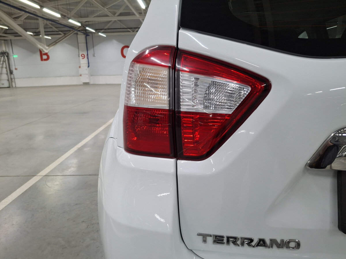 Купить Nissan Terrano с пробегом. Фото: #8