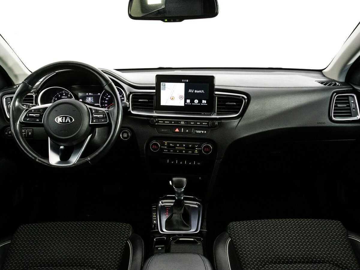 Купить Kia Ceed с пробегом. Фото: #7