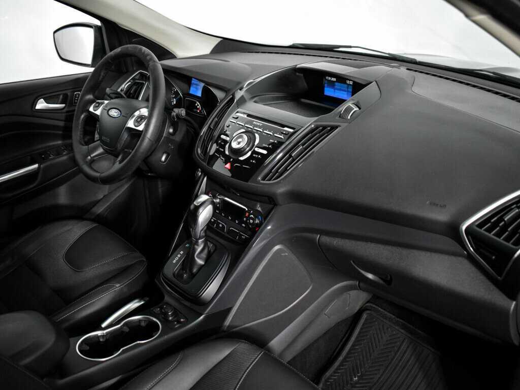 Купить Ford Kuga с пробегом. Фото: #12