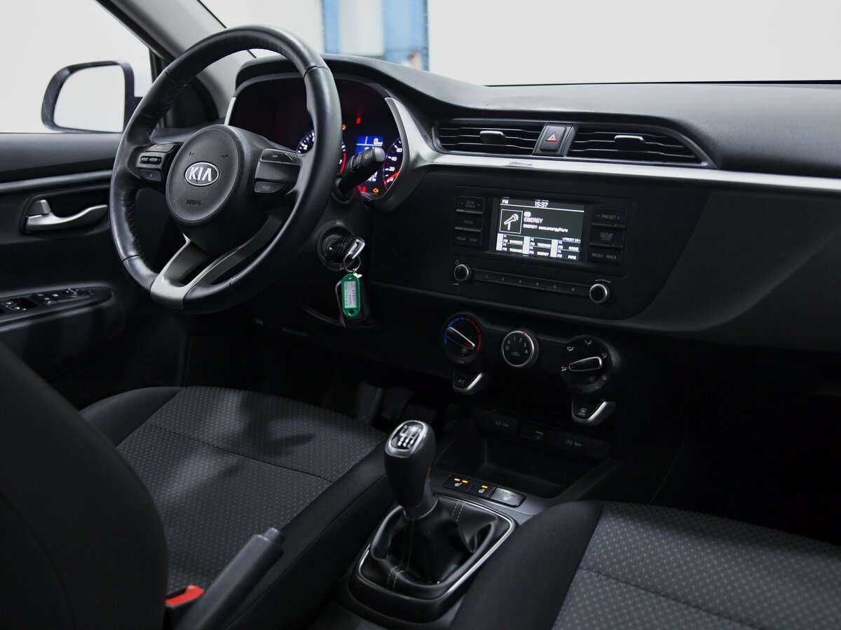 Купить Kia Rio с пробегом. Фото: #5