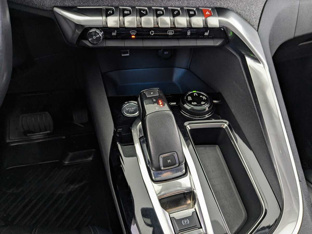 Купить Peugeot 3008 с пробегом. Фото: #20