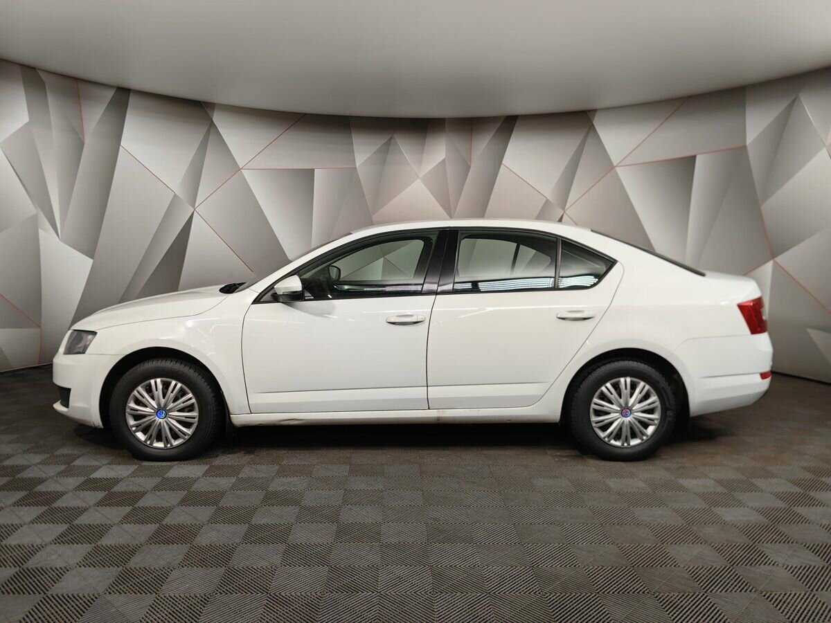 Купить Skoda Octavia с пробегом. Фото: #4