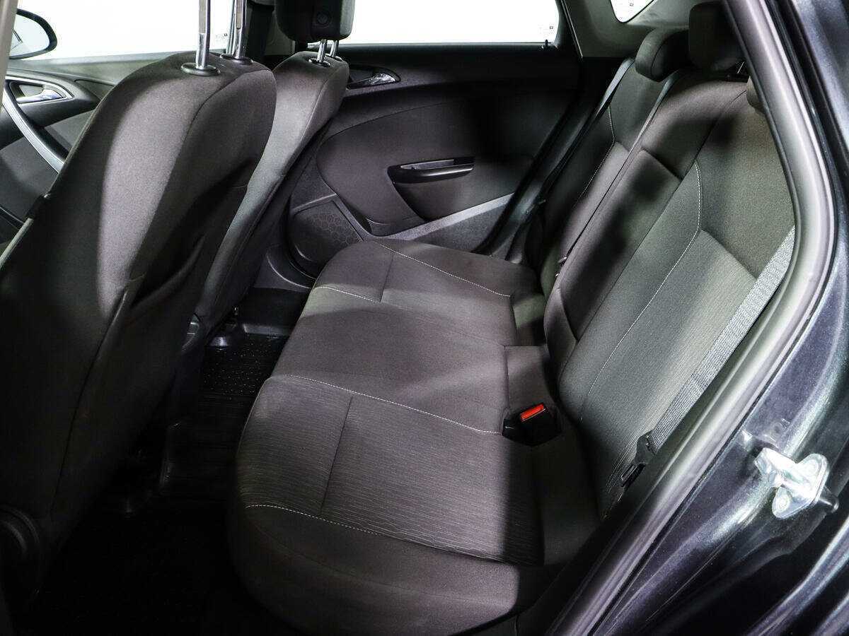 Купить Opel Astra с пробегом. Фото: #7