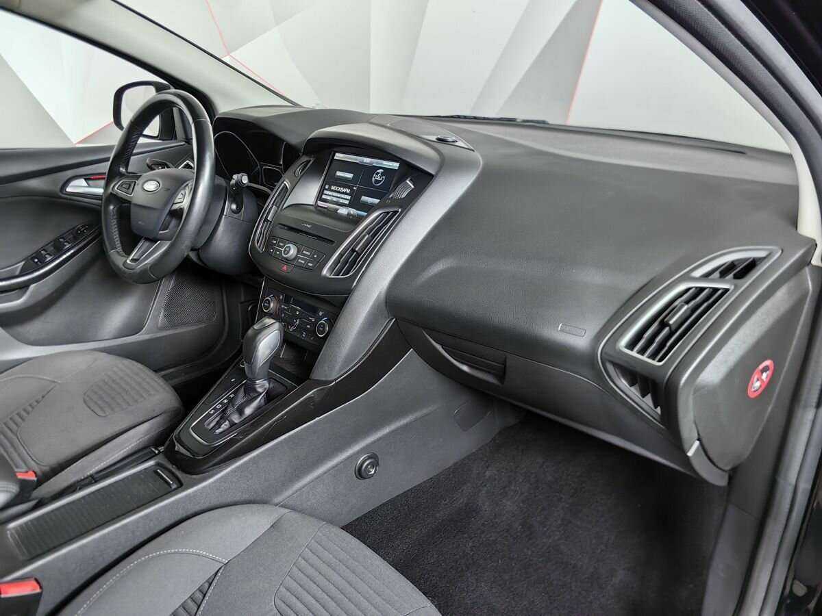 Купить Ford Focus с пробегом. Фото: #8