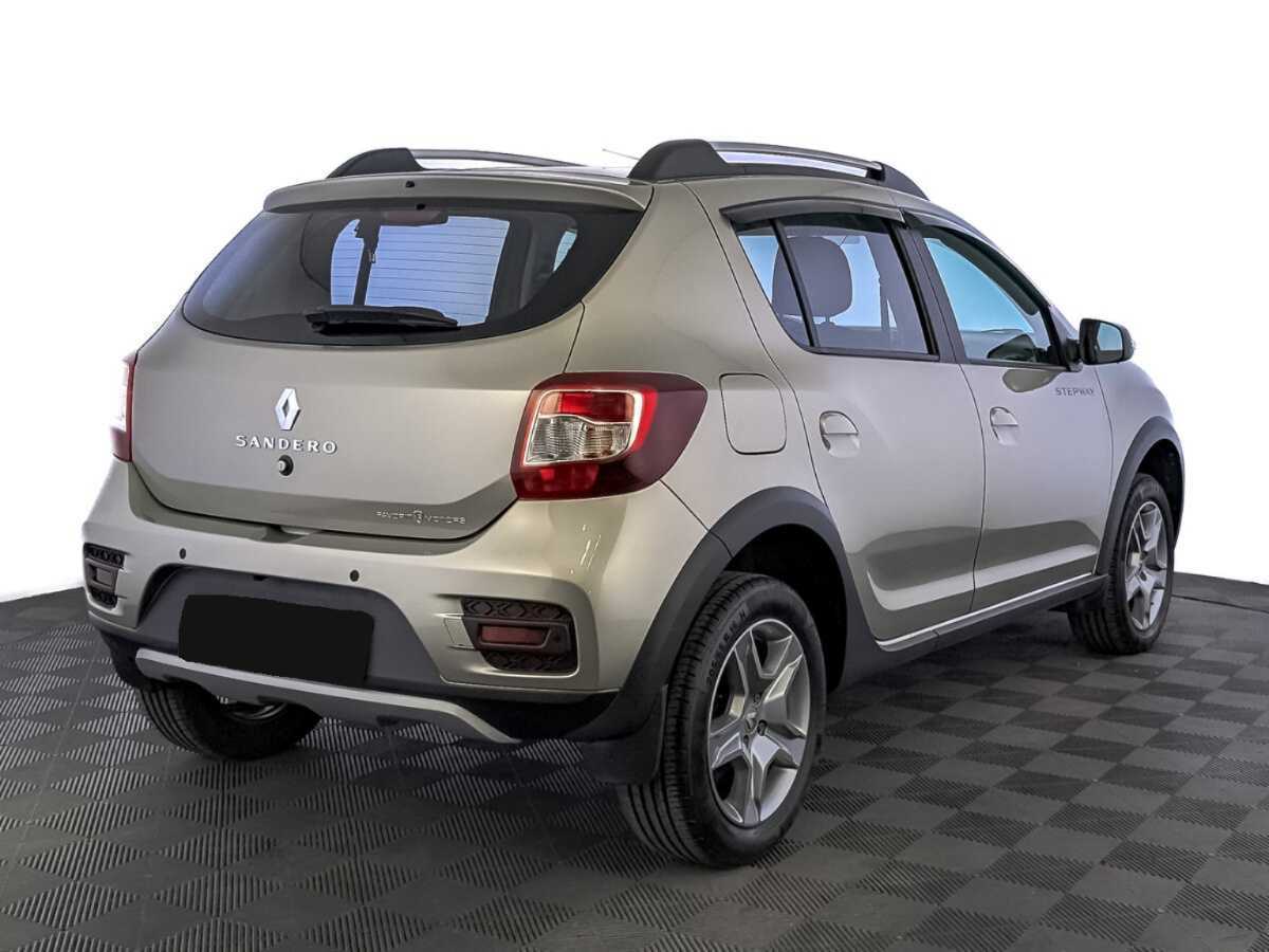 Купить Renault Sandero с пробегом. Фото: #4