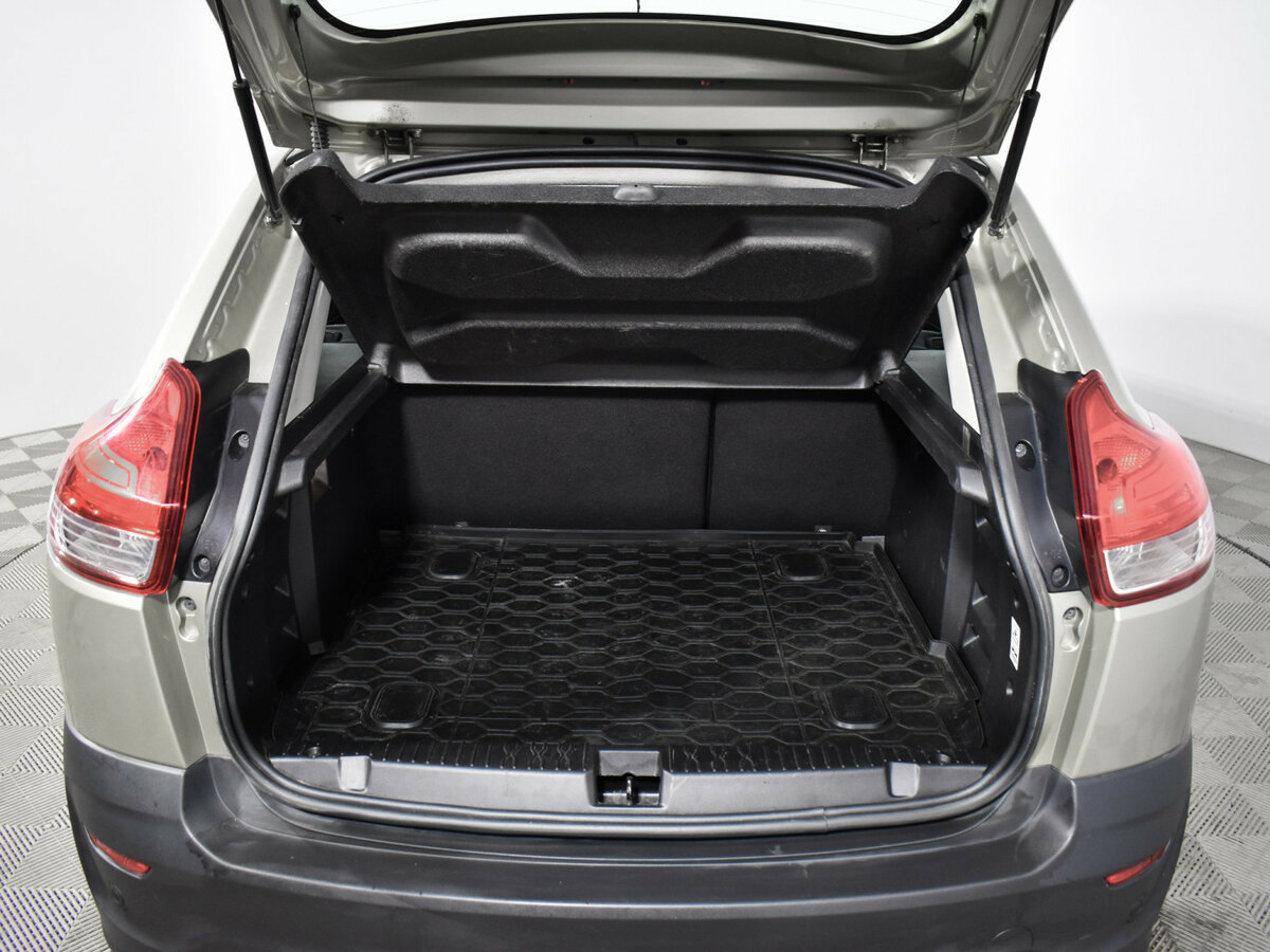 Купить Lada (ВАЗ) XRAY с пробегом. Фото: #20