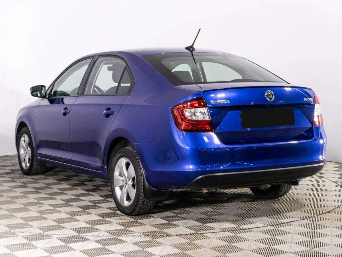 Купить Skoda Rapid с пробегом. Фото: #6
