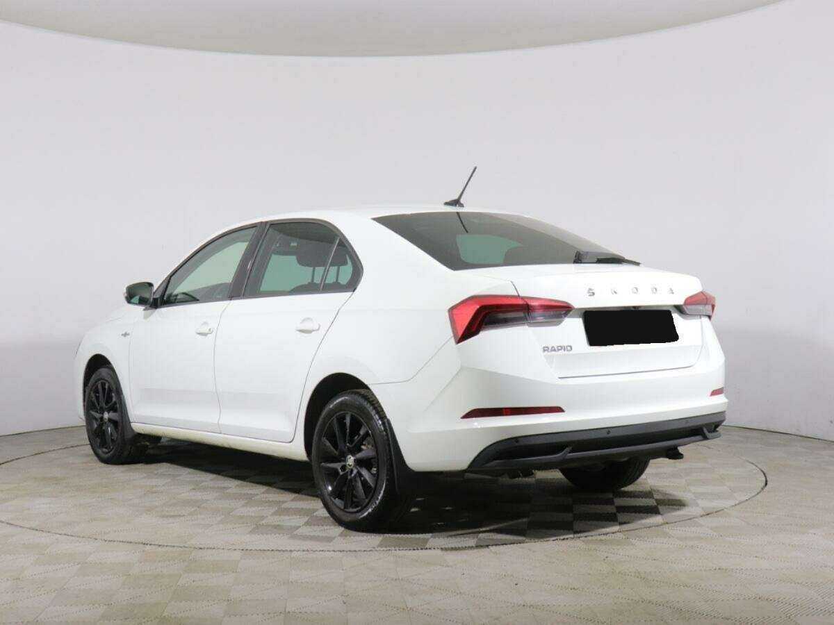 Купить Skoda Rapid с пробегом. Фото: #5