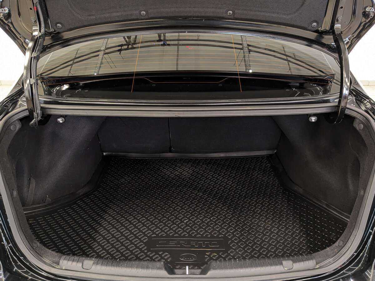 Купить Kia Cerato с пробегом. Фото: #9