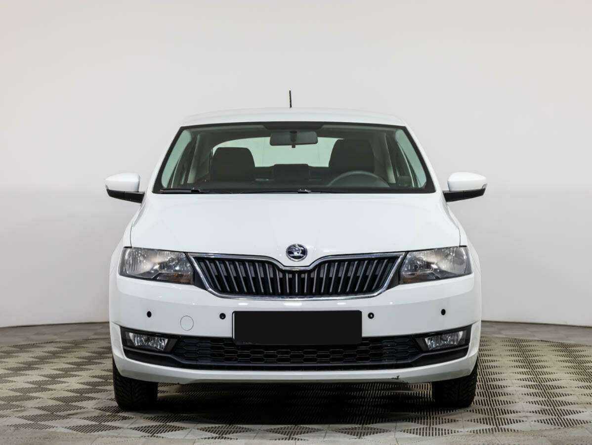Купить Skoda Rapid с пробегом. Посмотреть фото